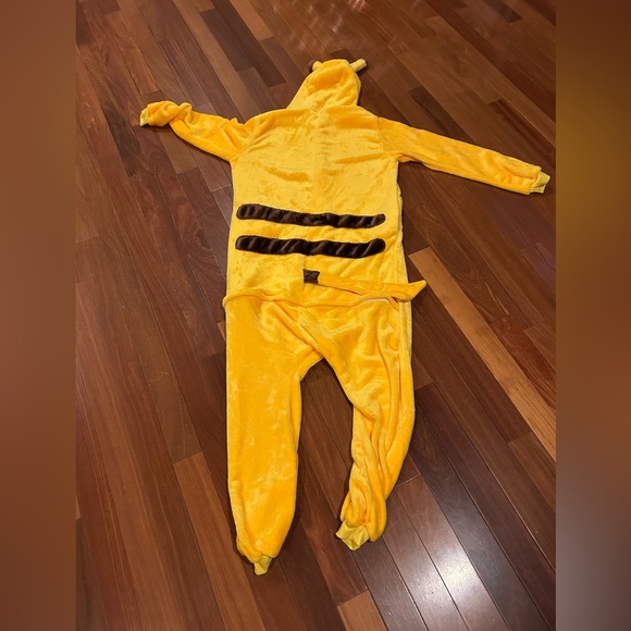 Pikachu Onesie For Adults And Teenagers - Picture 4 of 6